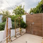 Daire Seafront Evi's Hideaway - Cozy Nest