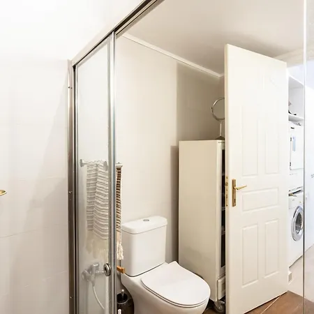 Apartment Evi's Seafront Hideaway - Cozy Nest *