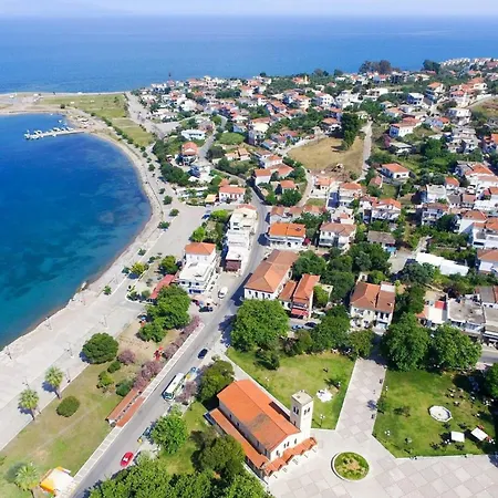 Evi's Seafront Hideaway - Cozy Nest Apartament *